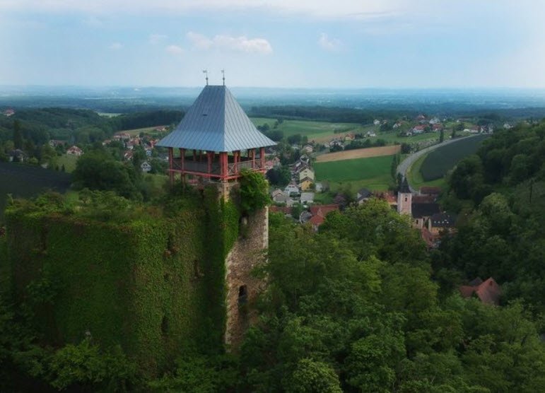 Ruine Klöch, Klöch, Austria